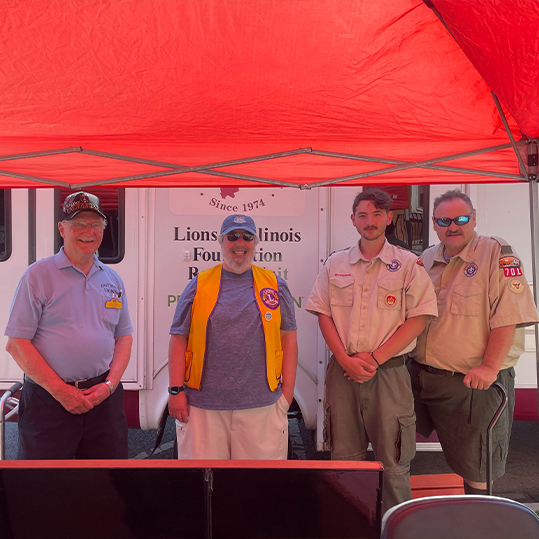 Doctor Kenneth Fried volunteering with the Lions Club